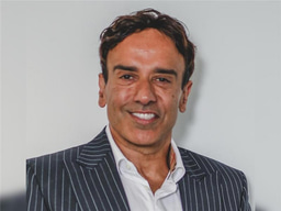 Pharmacy in Person with Amerjit Singh