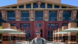 LiA Showcase - Oliver Horn