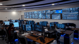 Tecnologías de Vanguardia en Centros de Control y Monitoreo: Optimizando la Gestión de Sistemas Críticos