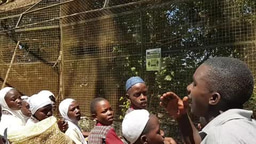 Hello Hei @ UWEC - Entebbe Zoo 