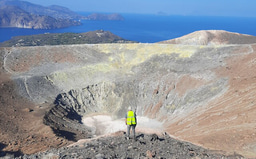 Mapping hydrothermal weakening at Vulcano