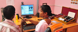 How Telemedicine-enabled Vision Centres Help People Get Timely Eye Care after Eye Injuries in Rural South India