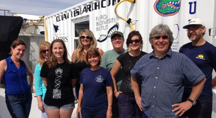 The Ship-Seq sequencing team for the second trip (from left to right Suzette,  Lauran, Rachel, Gabby, Andrea, Greg, Emily, Leonid, Gustav). 