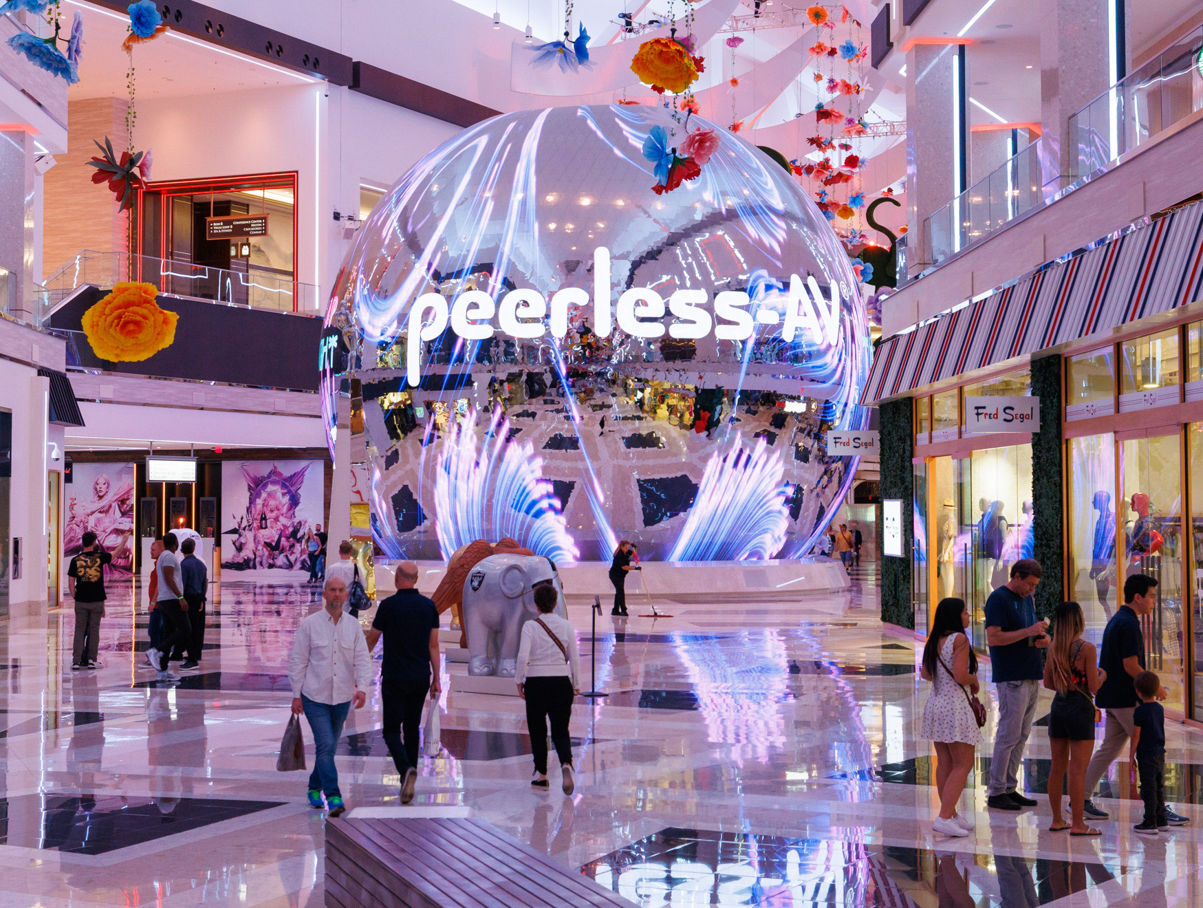 Peerless-AV & Resorts World continue multi-year agreement 