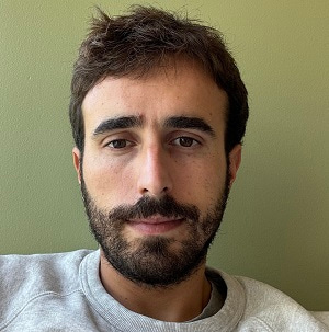 Portrait photo of Dr Adria Canellas