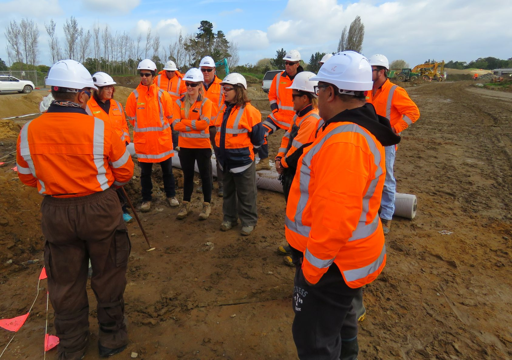 Briefing of accidental kōiwi discovery at Tamahere site S14/487