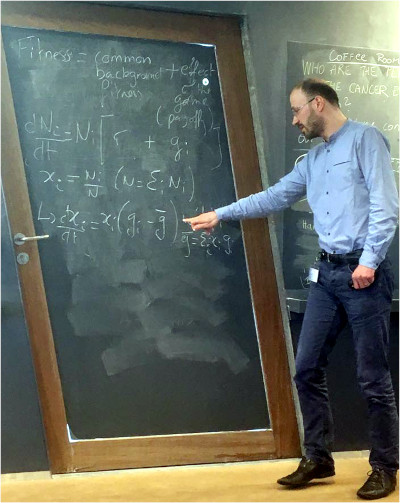 Yannick Viossat at the blackboard in Leiden