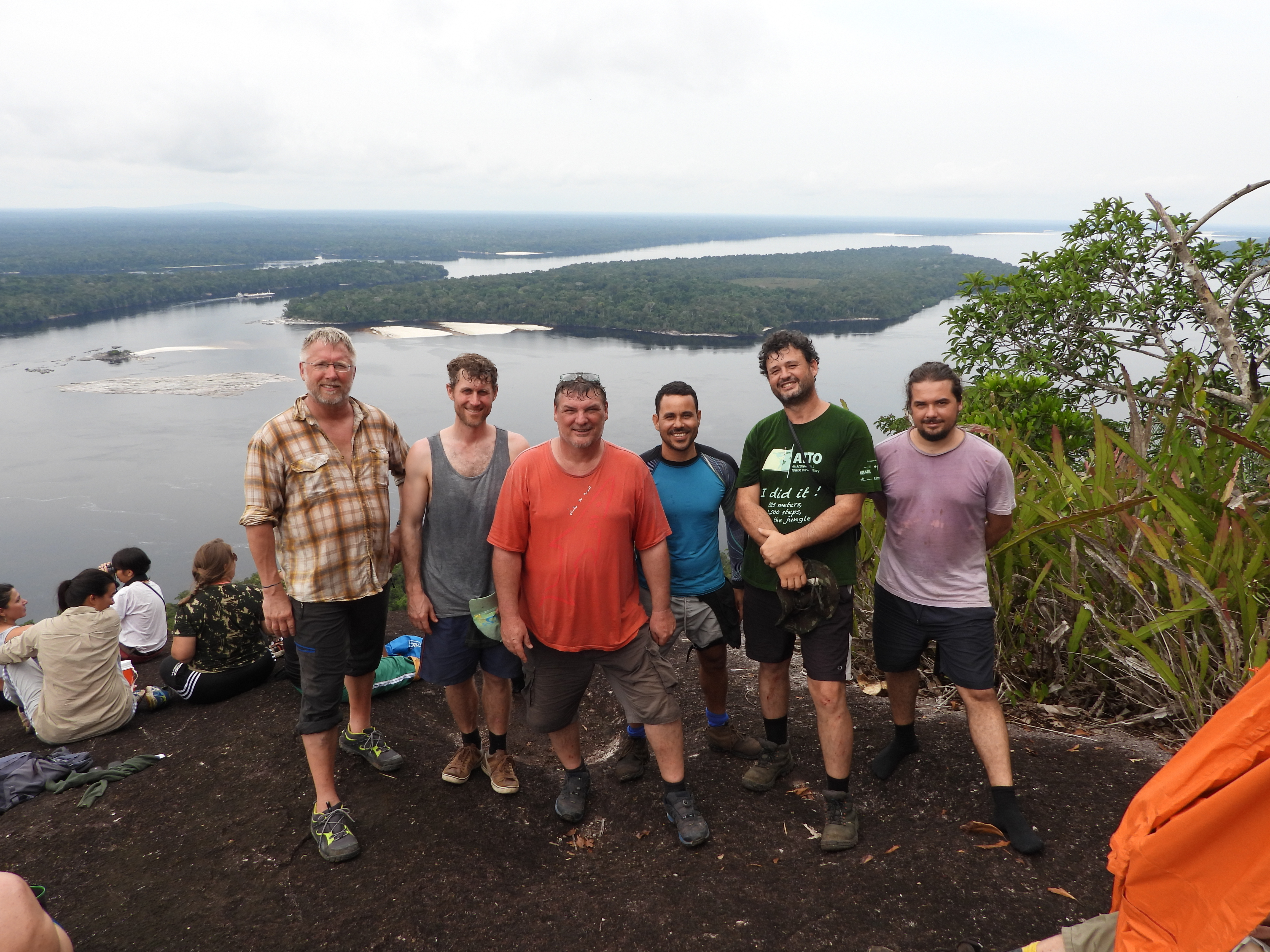 From left to righ: Hans ter Steege, Ethan Householder, Florian Wittmann, Adriano Quaresma, Jochen Schöngart, Layon Demarchi.