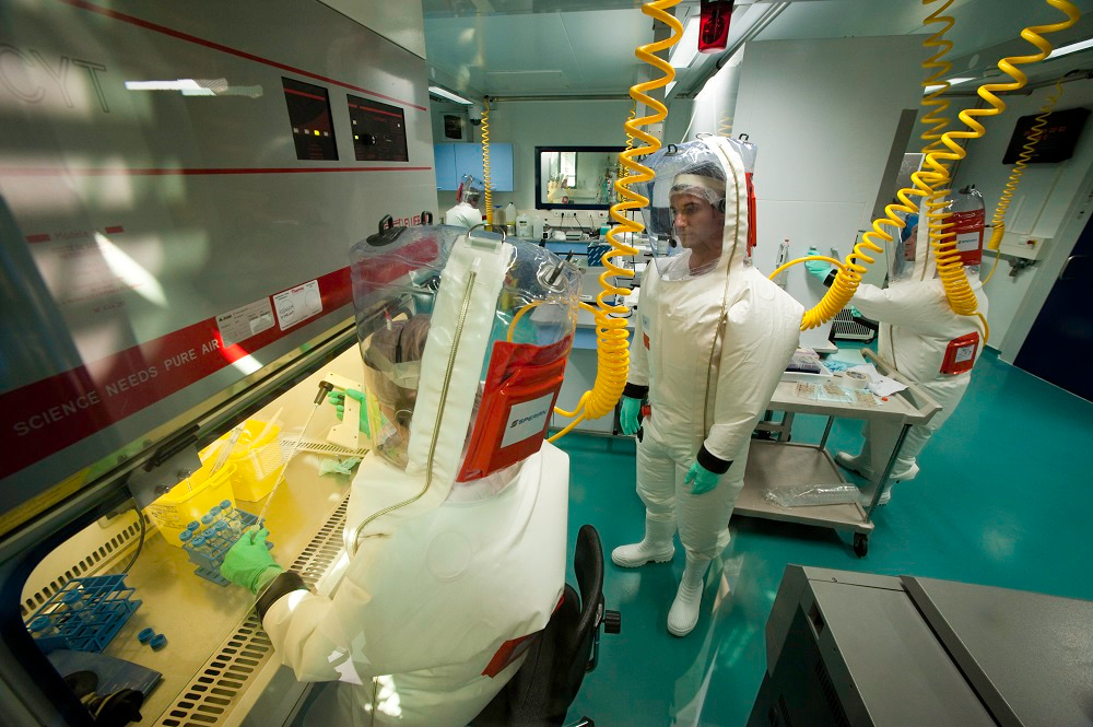 Photograph of Inserm Jean Mérieux BSL4 Laboratory; copyright: Inserm/Guénet F.; Inserm/Latron P.