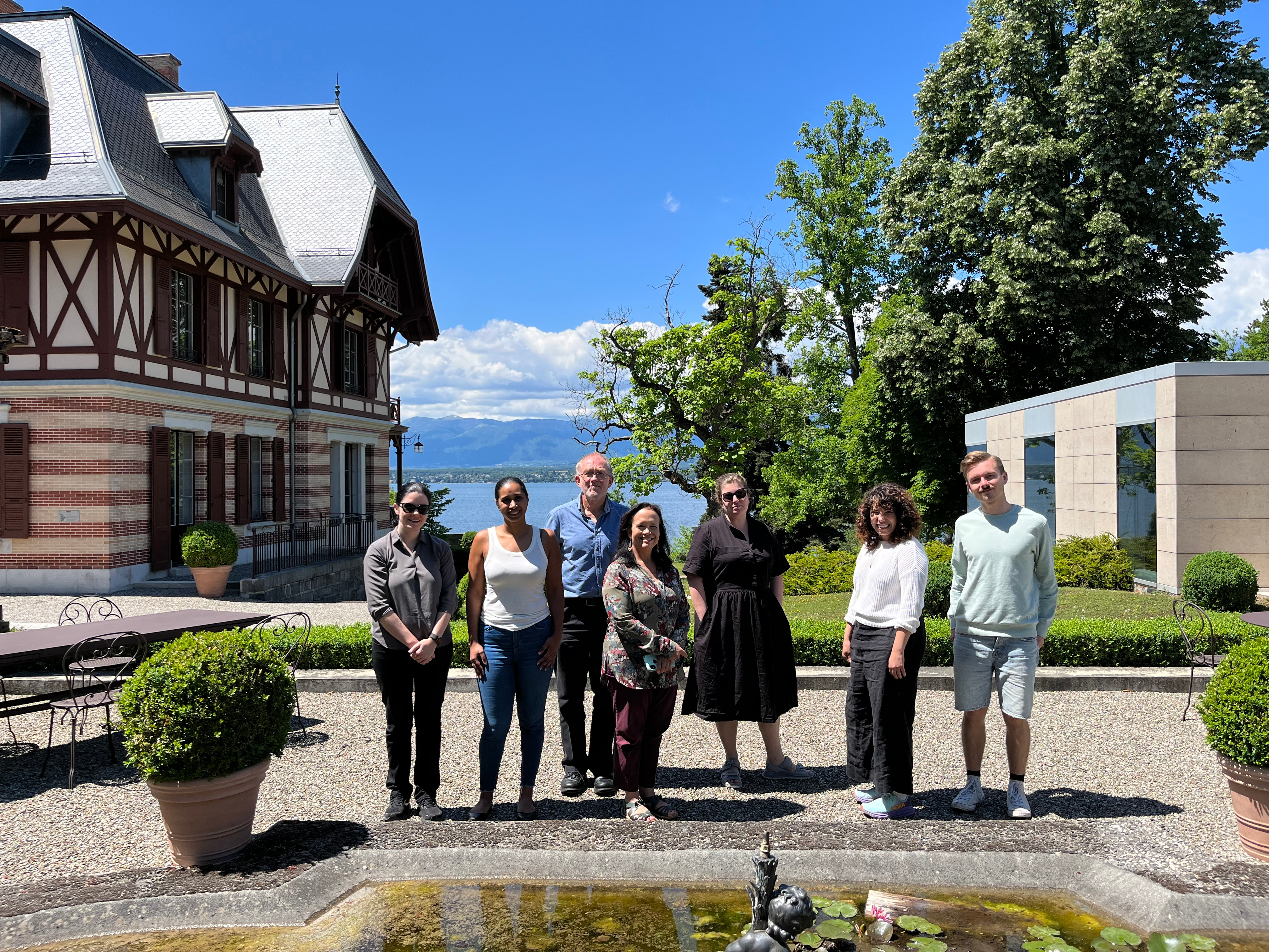 Some attendees standing outside the Brocher Foundation