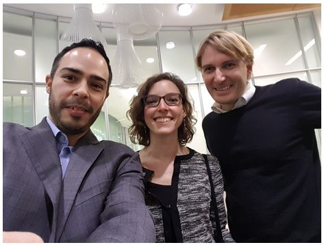 Giulia Pacchioni (centre) with Jacob Trevino (left) and Andrea Alù (right)