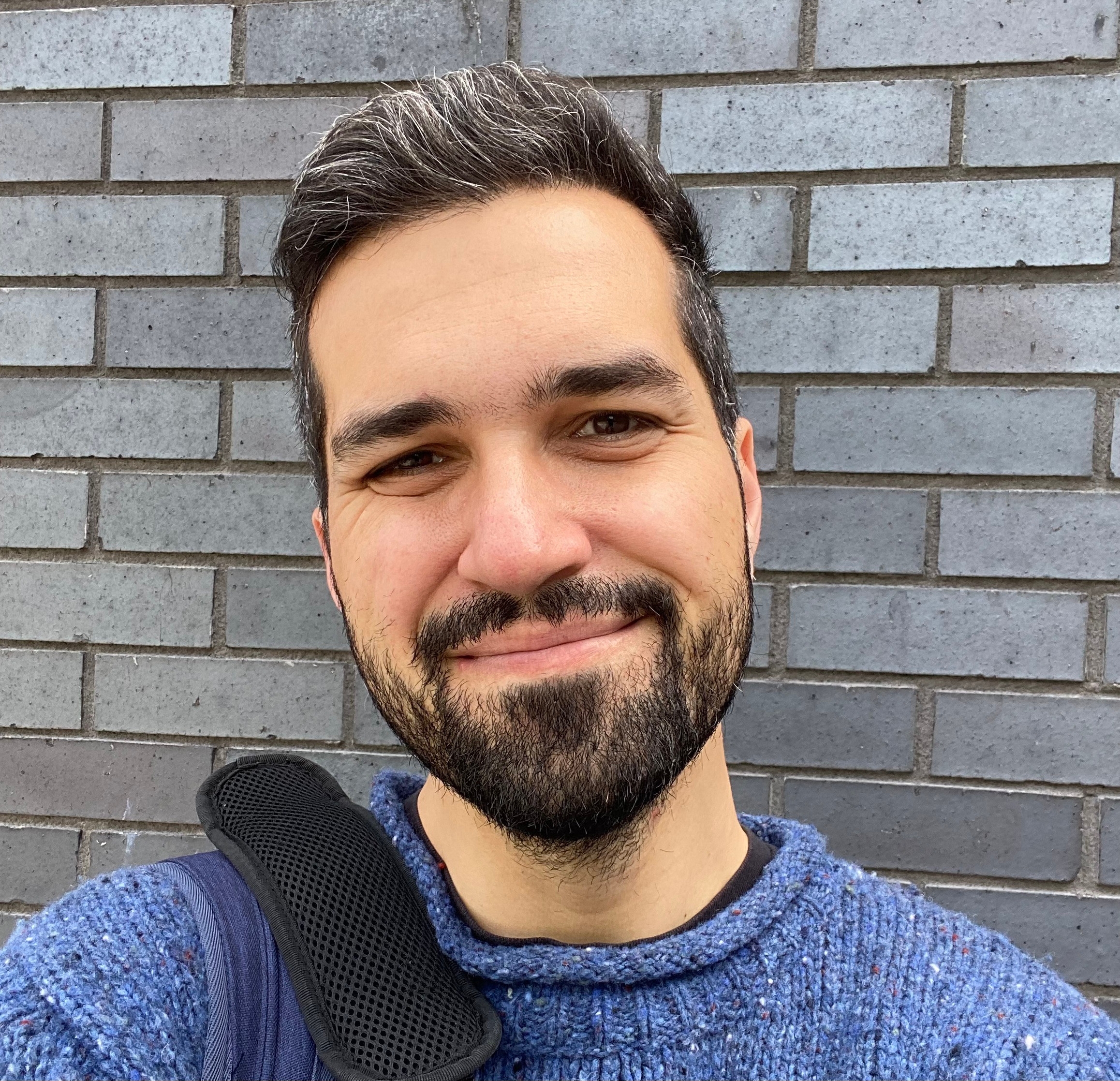 VG Headshot Vlad_Glaveanu_Headshot