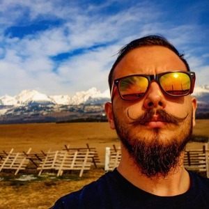 Go to the profile of René Link