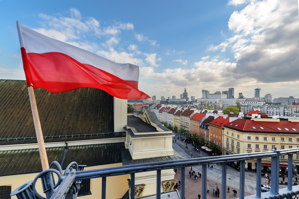 Poland: Intracompany Transferee Directive Implemented