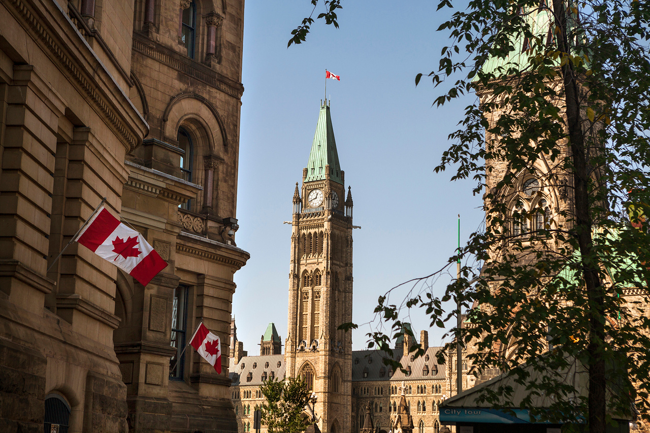 CANADA – Minister previews government’s 2018 immigration plan