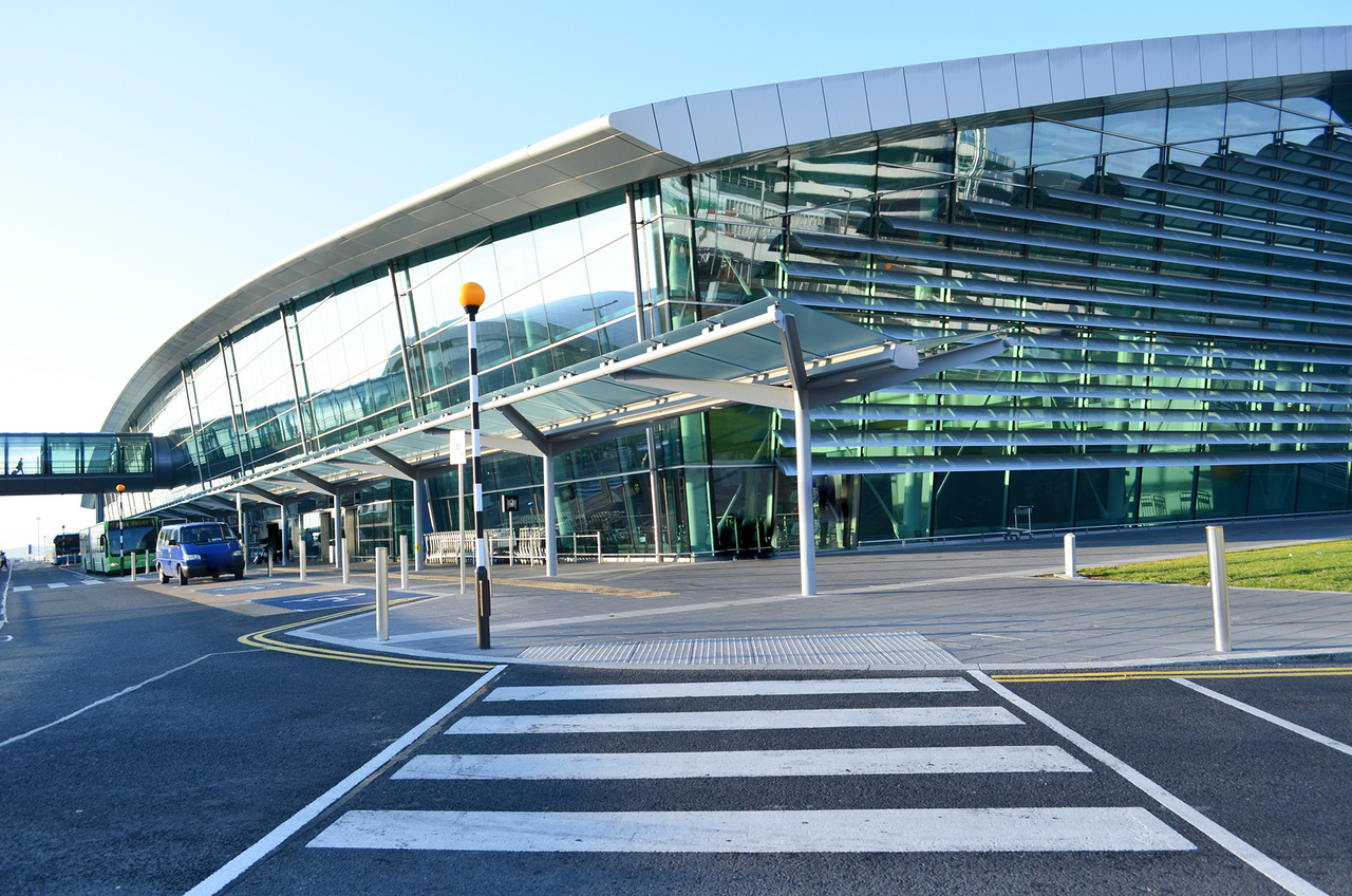 IRELAND – E-gates now operating at Dublin Airport