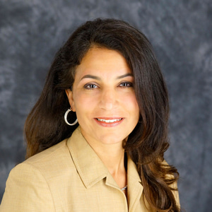 Go to the profile of Carmen Fakhoury