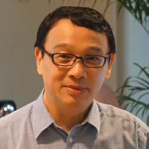 Go to the profile of Yue Wang