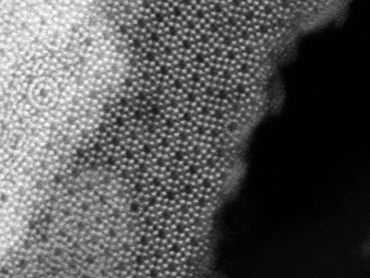 The power of aqueous chemistry for unveiling metastable solids and nanomaterials: h'-WO3