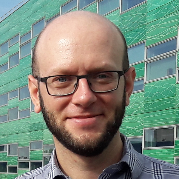 Go to the profile of Wiktor Szymanski