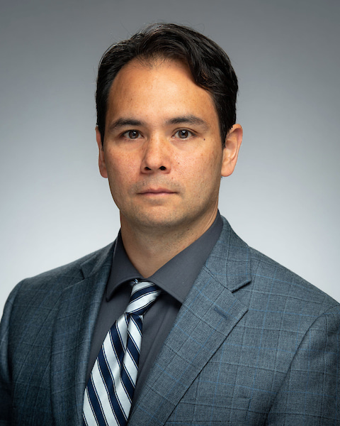 Go to the profile of David Go