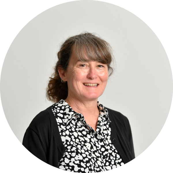 Go to the profile of Laura  Roden