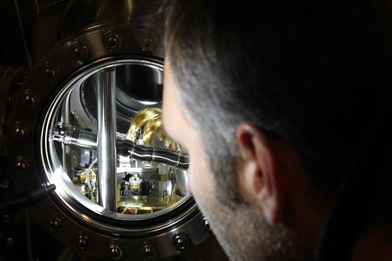 Understanding at the nanoscale to improve large-scale photovoltaic electricity generation