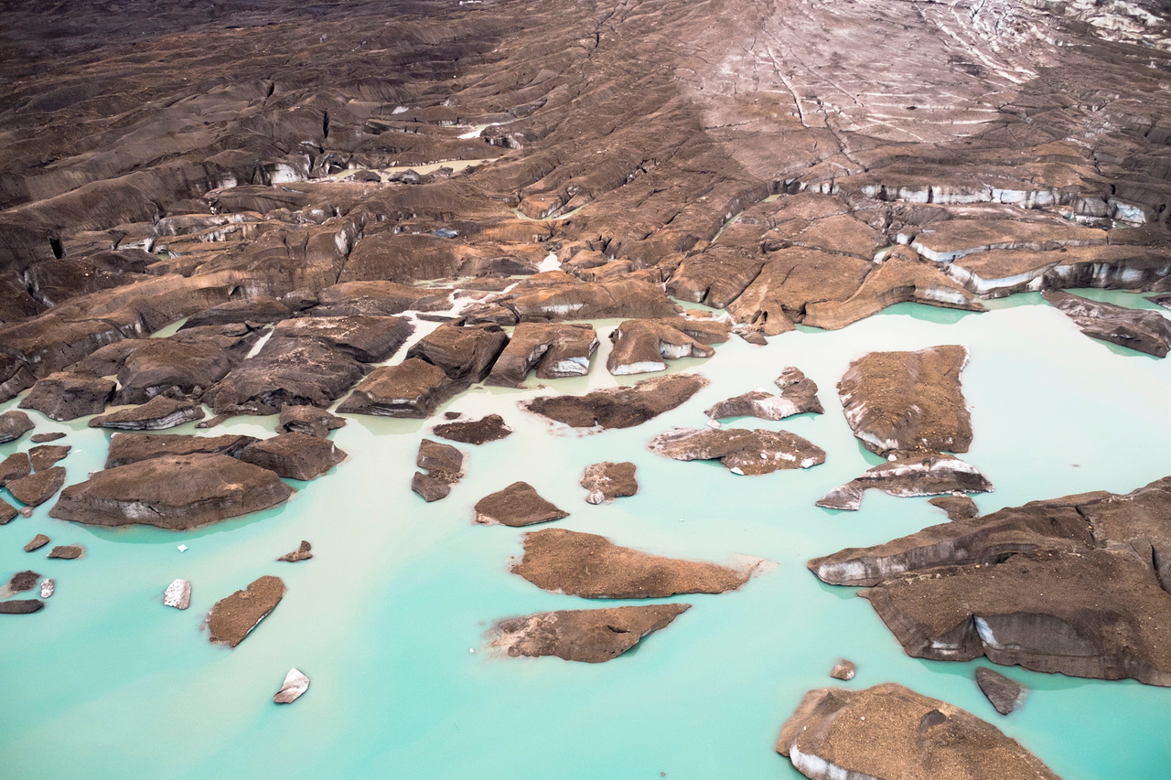 Glacial lakes growing rapidly worldwide