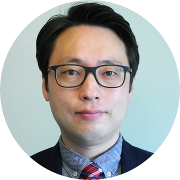 Go to the profile of Seunggwan Shin