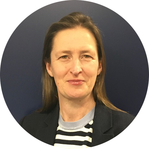 Go to the profile of Jo