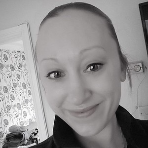 Go to the profile of Laura Reed