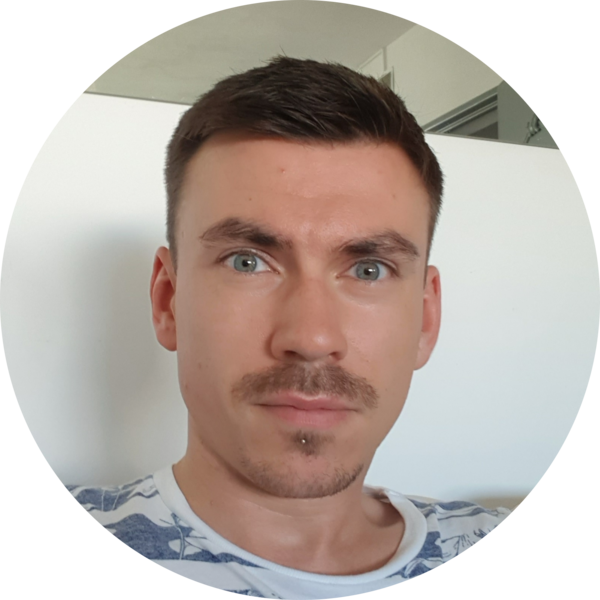 Go to the profile of Alan Munro