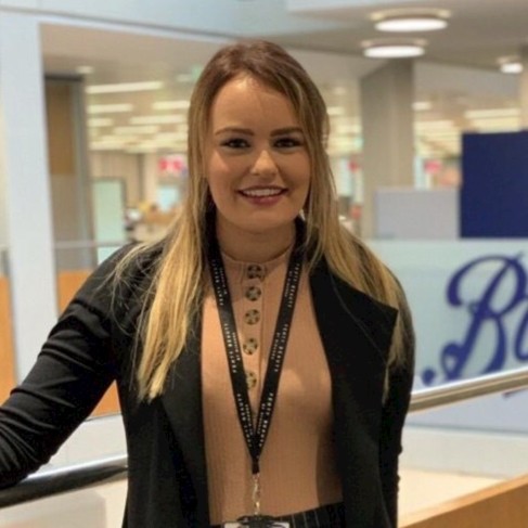 Go to the profile of Sarah Elvin