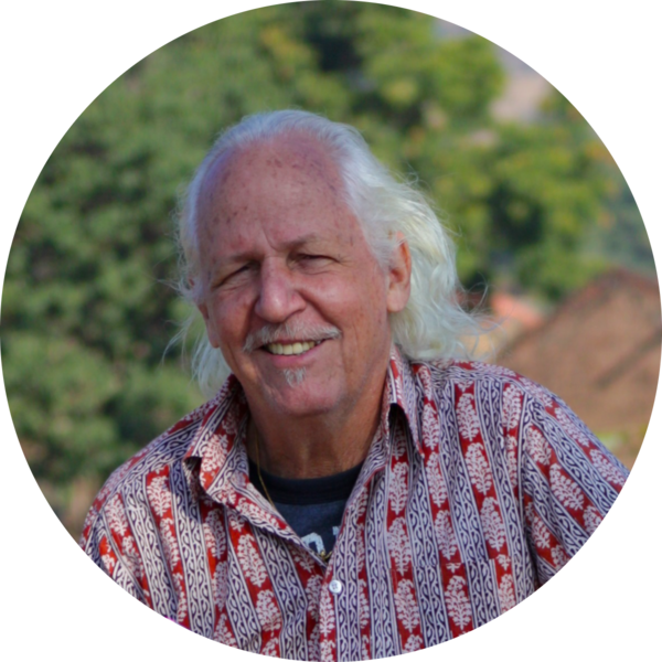 Go to the profile of Romulus Whitaker