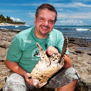 Go to the profile of Alexsandro Santos