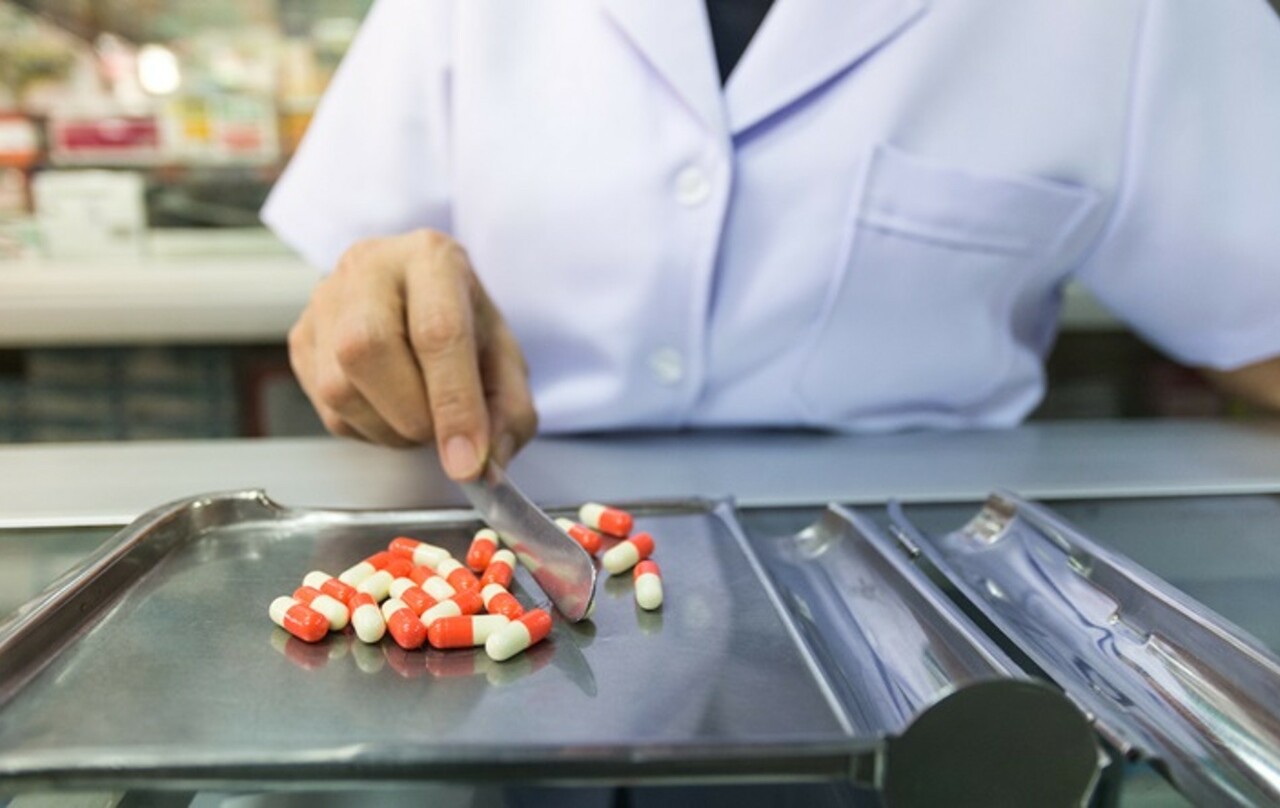 HEE extends offer of funded pre-reg technician training places to community pharmacy