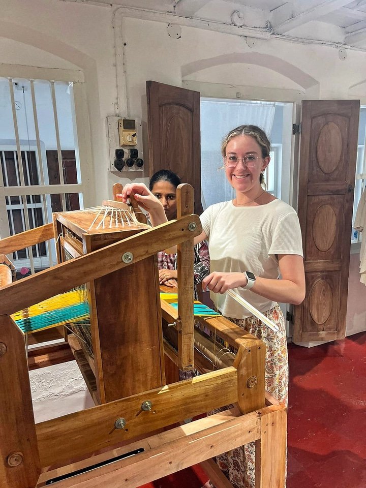 FAQs : Your Guide to CraftHER LiA 2025