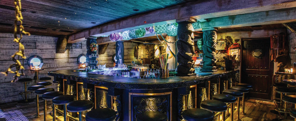 UnderTow Cocktail Bar Immerses Visitors with Spatial Audio