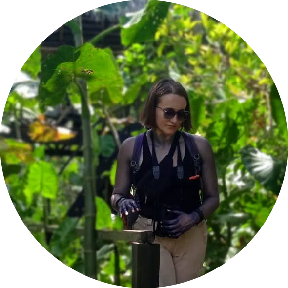 Go to the profile of Fleur