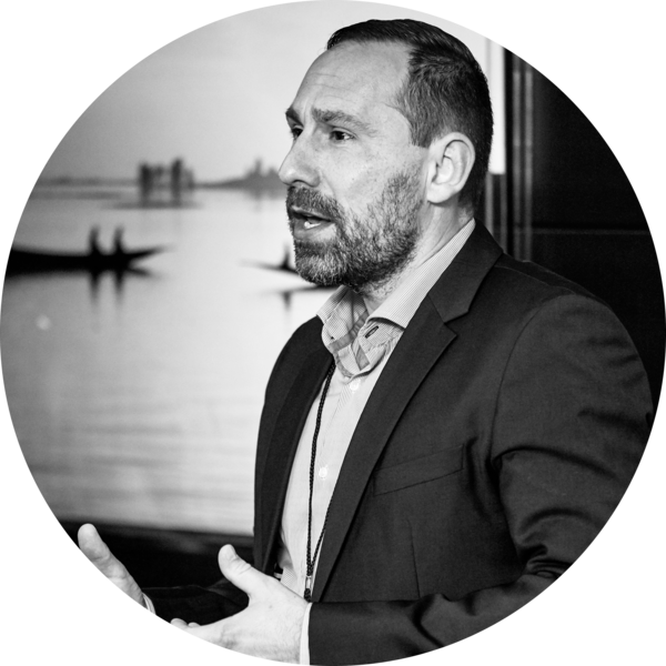 Go to the profile of Stefan Langhammer