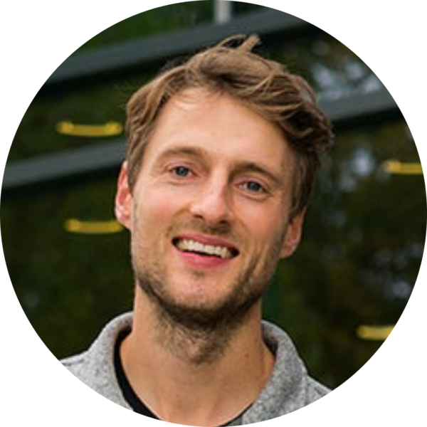 Go to the profile of Imre Schene