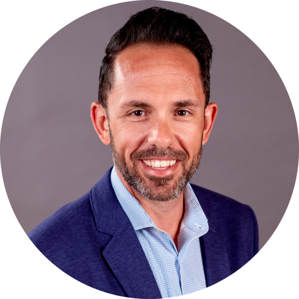 Go to the profile of Tobi Tungl