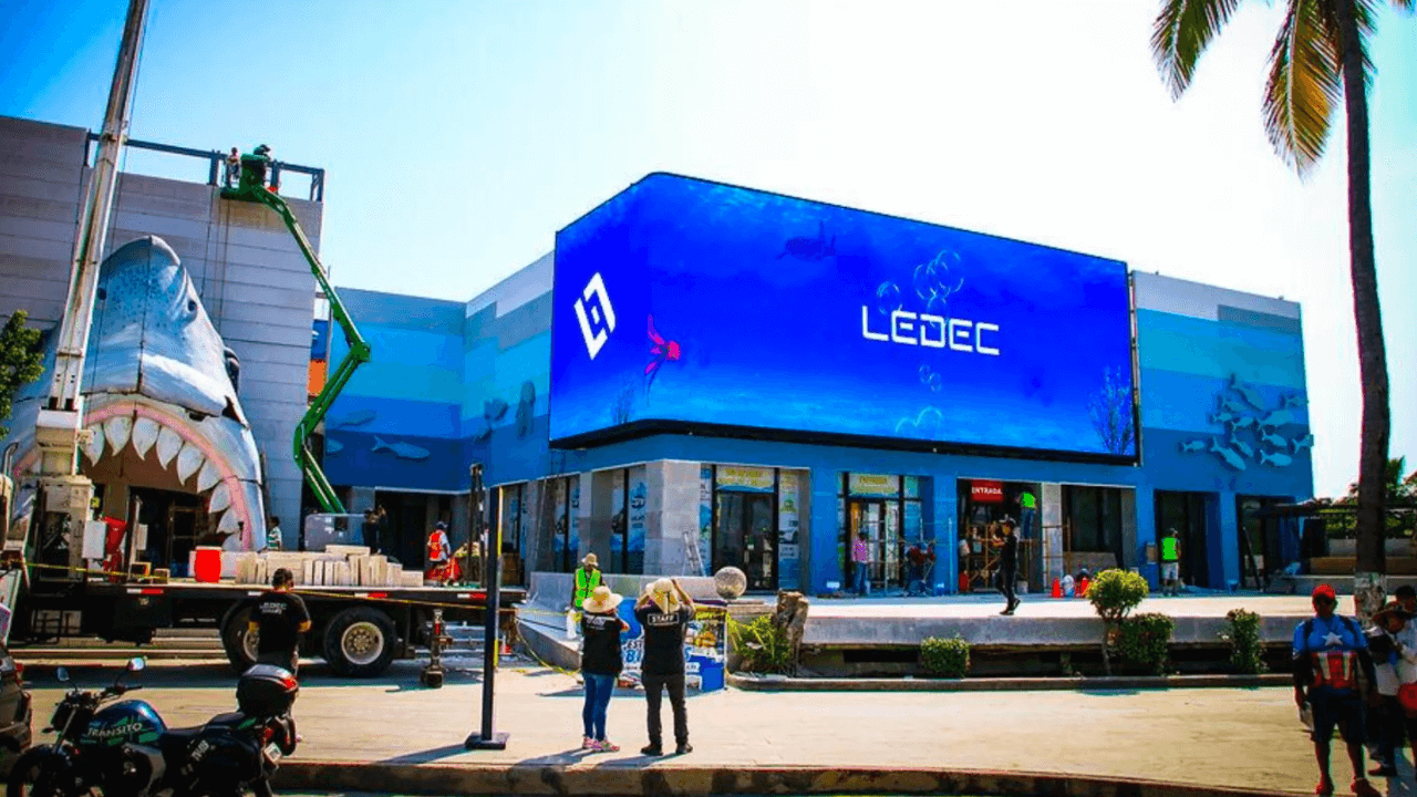 The Magic of the Sea Enhanced by Technology: The Case of the Aquarium of Veracruz 