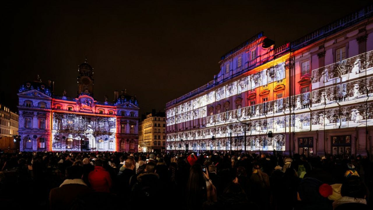 Groupe Novelty Wows Millions at Latest Festival of Lights