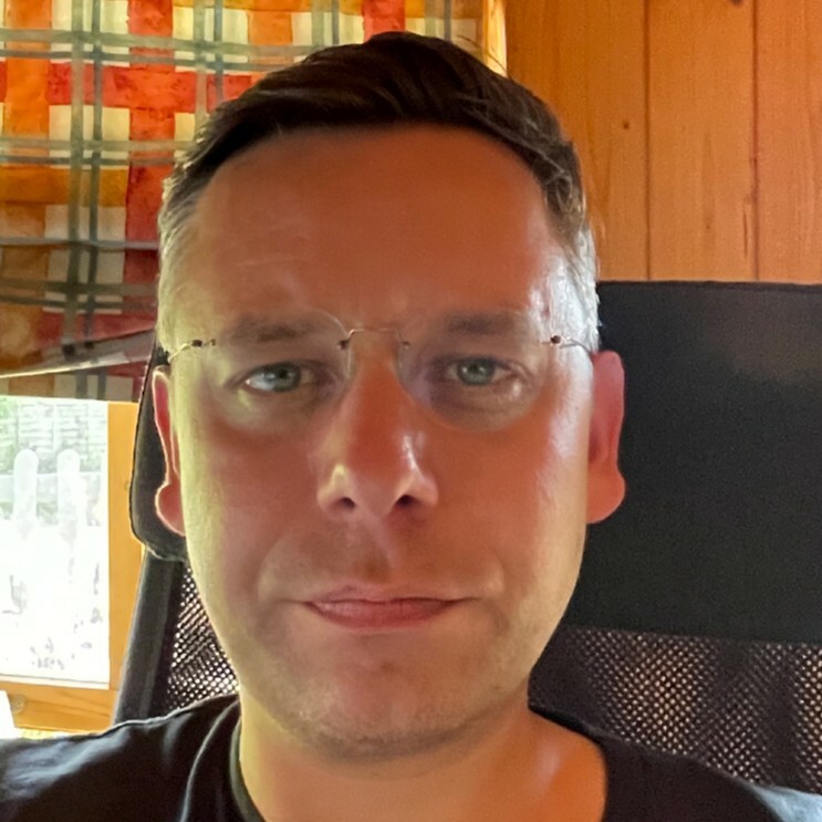 Hugo Griffiths, Consumer Editor, carwow