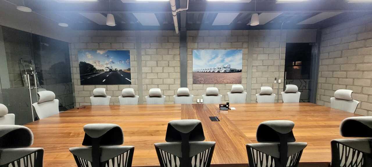 Limitantes de algoritmos de cancelación de eco acústico