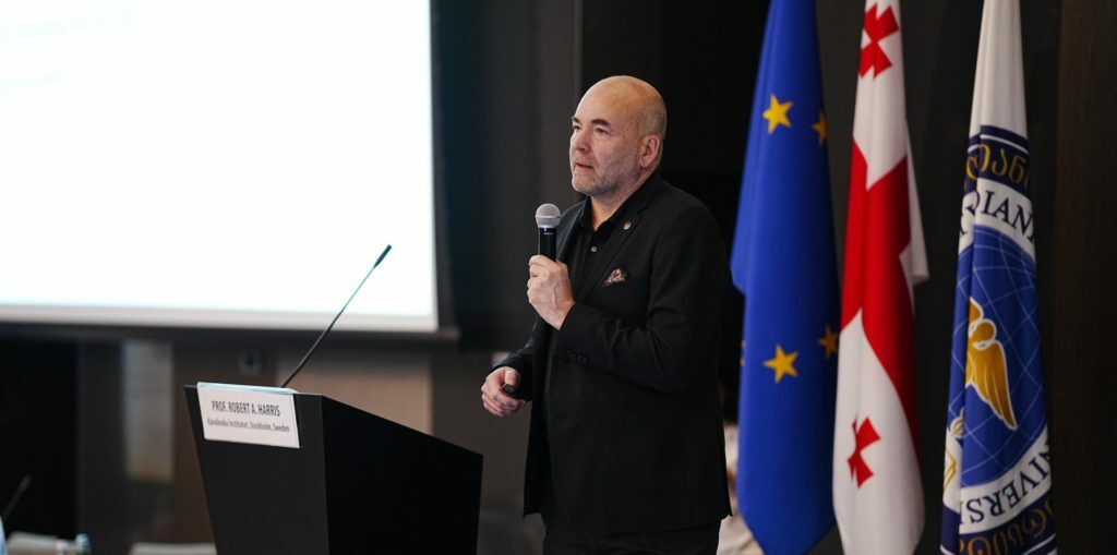 Meet Robert Harris, the FEBS Education Award 2024 winner