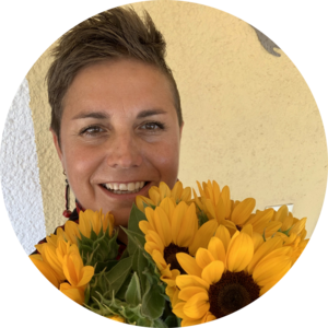 Go to the profile of Sabrina Brando