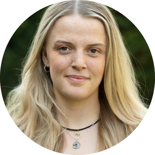 Go to the profile of Madelaine Grove