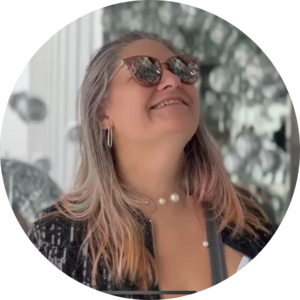 Go to the profile of Lilian Ronchel